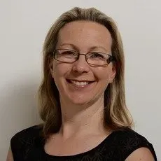 Dr Amanda Scott