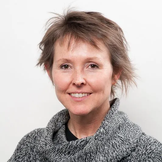 Dr Amanda Wright