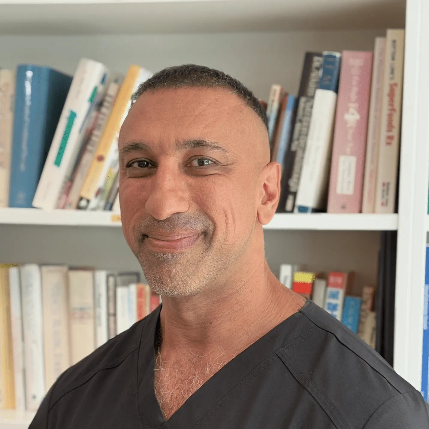 Dr Amir Nekoee