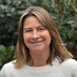 Dr Amy Nicholas