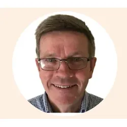 Dr Andrew Watt