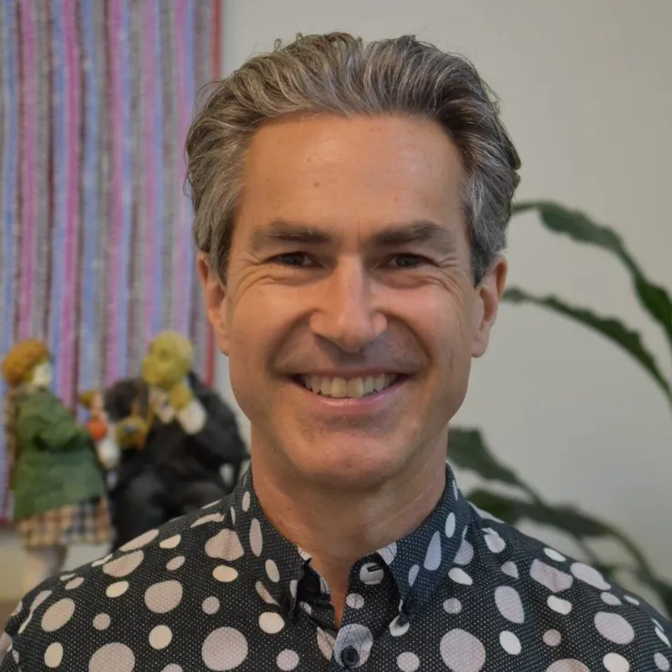 Dr Andrew White