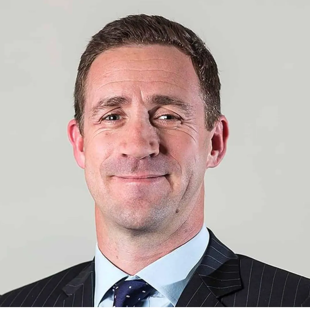Dr Angus Forbes