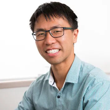 Dr Angus Wong