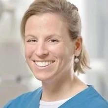Dr. Anna Jacobi
