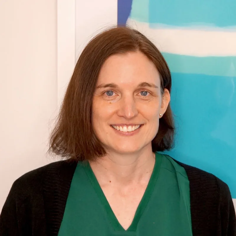 Dr Anna McLiesh