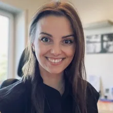 Dr. Anna-Sophia Endres