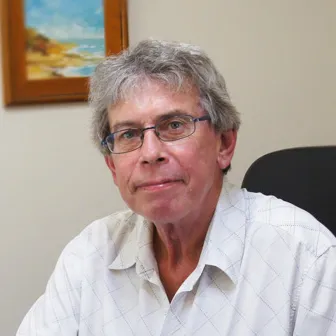 Dr Anthony Knight