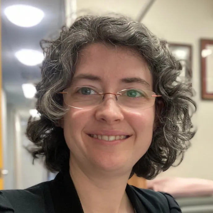 Dr Antoinette Mowbray