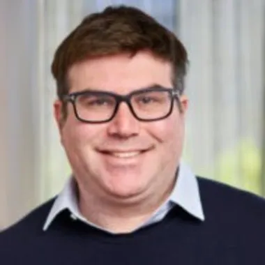 Dr Asher Freilich