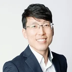 Dr Benjamin Kwan