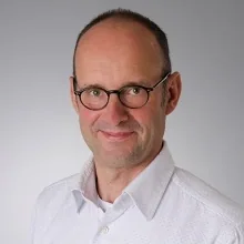 Dr. med. dent. Carsten Bausdorf