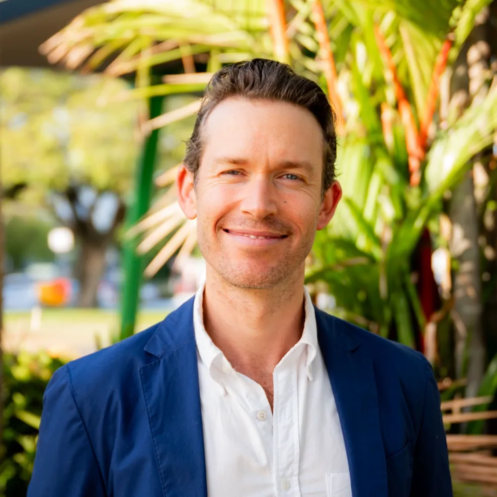 Dr Christian Beardsley