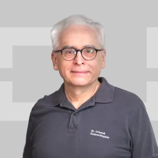 Dr. Christof Urbanek