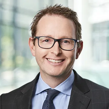 Dr Christopher Russell