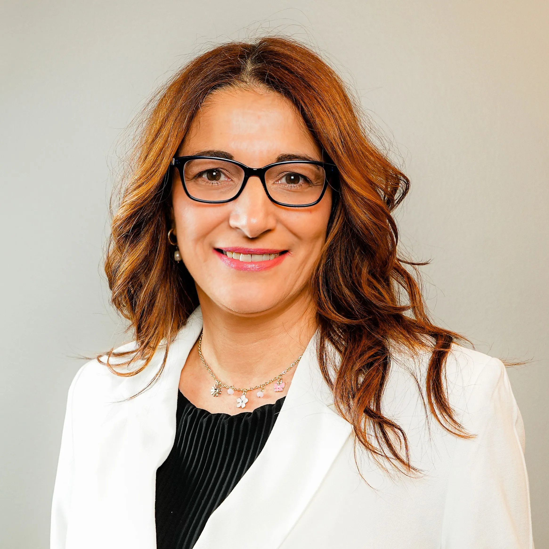 Ms Cinzia Sammartino