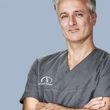 Dr. med. Darius Alamouti
