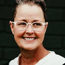 Dr Debra Wood