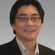 Dr Dennis King