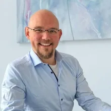 Dr. med. Dennis Lutz