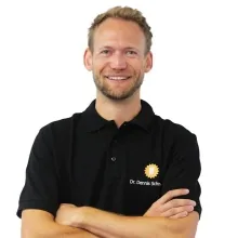 Dr. med. dent. Dennis Schneider