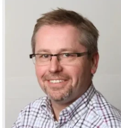 Dr Dominic Harris