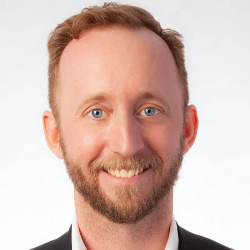 Dr Dominic Mccall