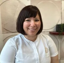 Dr. Elena Moser