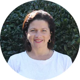Dr Elizabeth McDonald