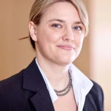 Dr. med. Esther M. Bonrath