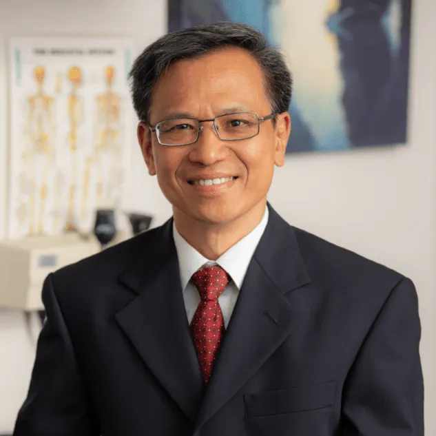 Dr Derek Lok