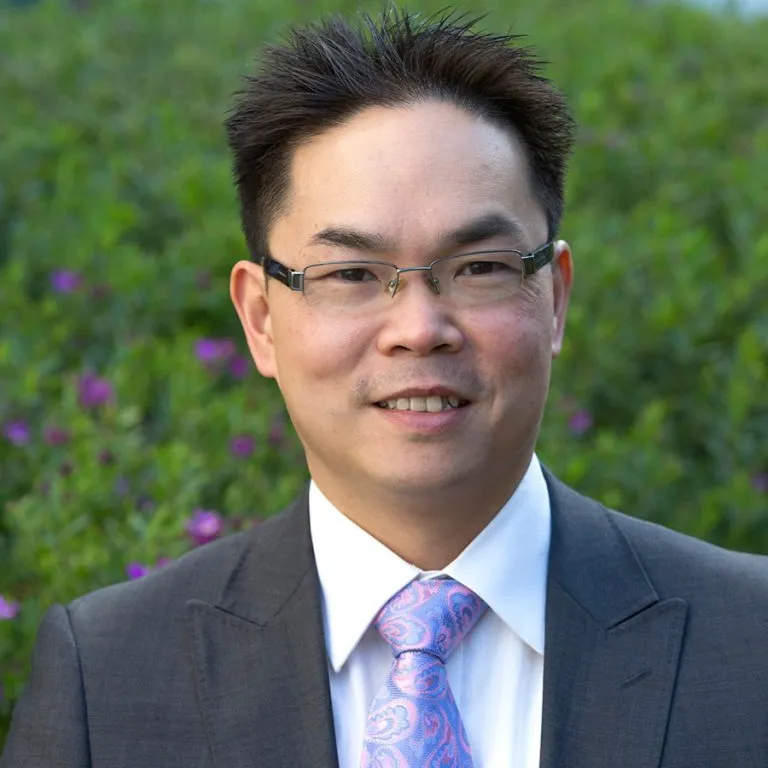 Dr Francis Ma