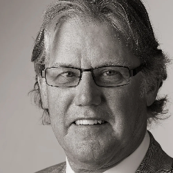 Mr Geoffrey Wells