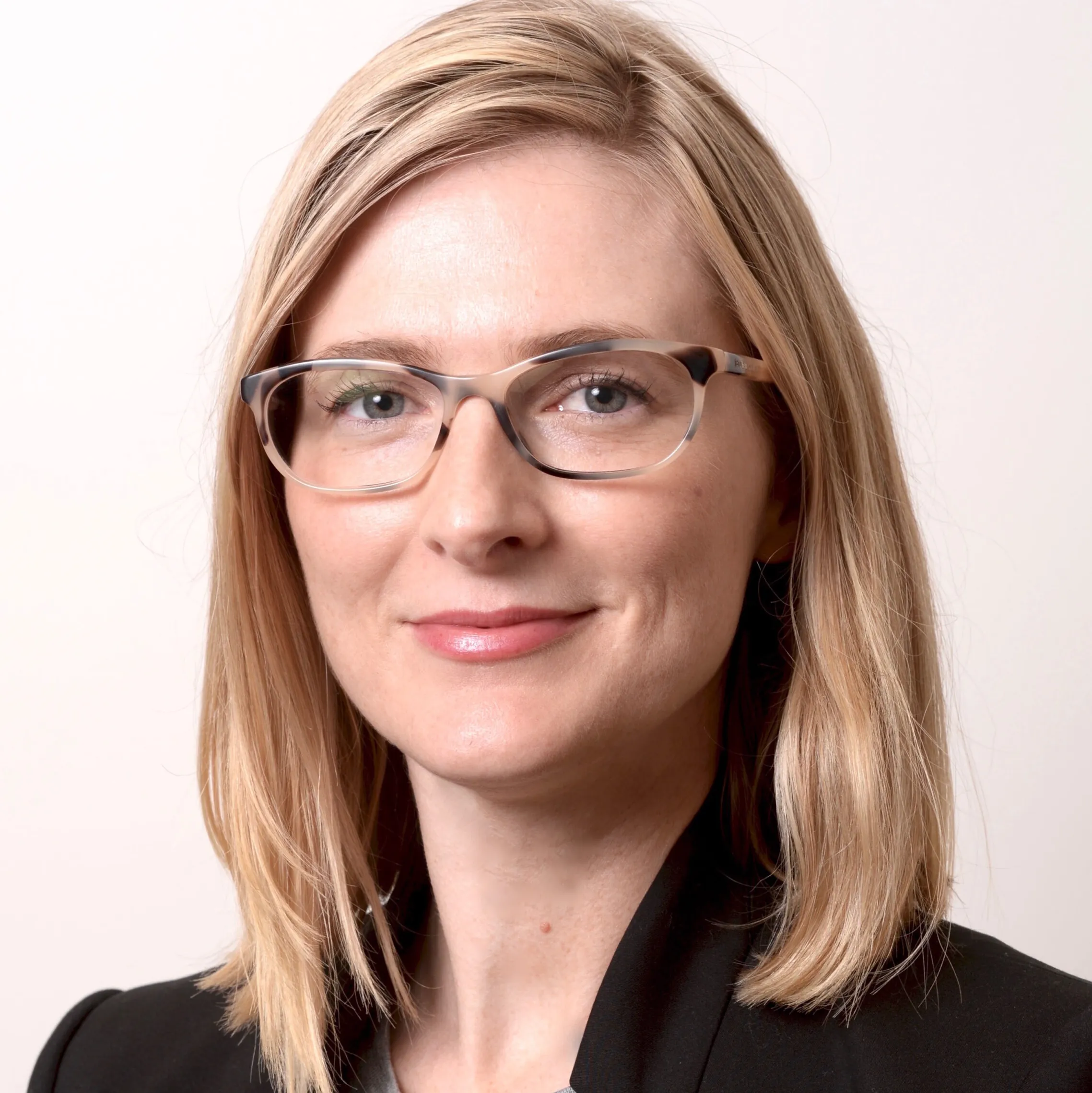 Dr Georgia Cleary