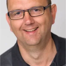 Prof. Dr. med. dent. Gerhard Polzar (KKU)