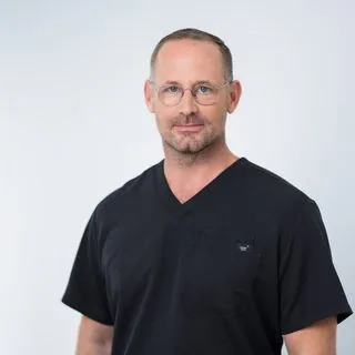 Dr. med. dent. Gerrit Thorn