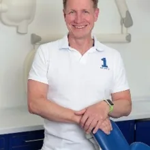 Dr. med. dent. Hannes Cohnert