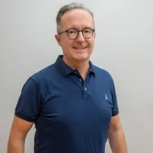 Dr. med. dent. Henrik Mömken
