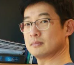 Dr Hui Lau