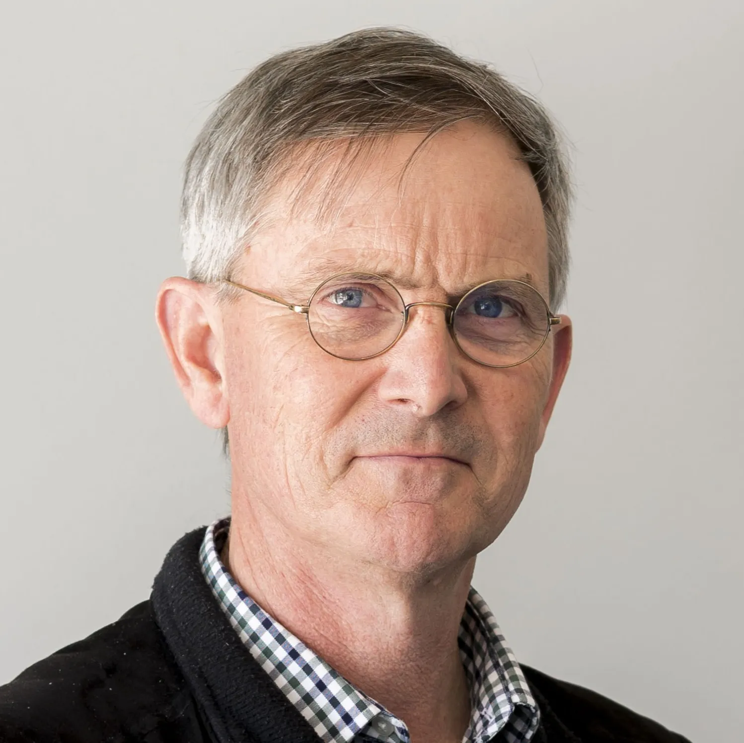 Dr Huw Williams