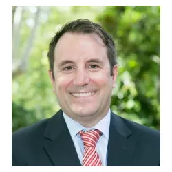 Dr James Sapontis