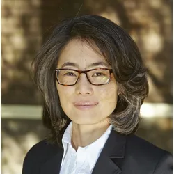 Dr Jeannie Yoo