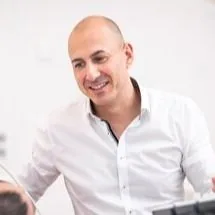 Dr. med. Jörg Minner
