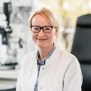 Julia Neuhaus