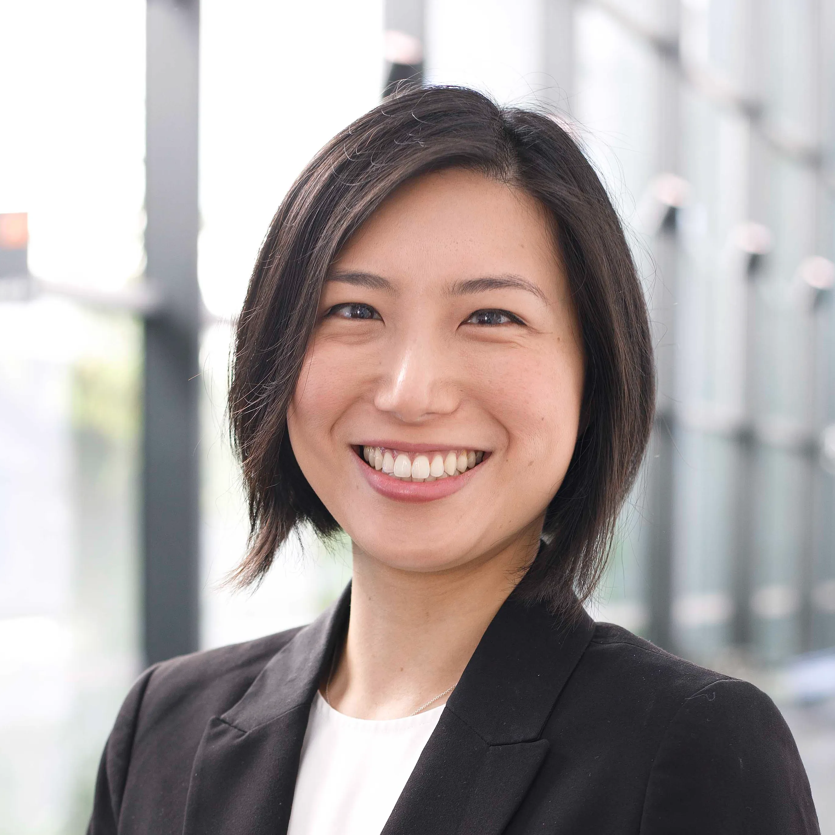 Dr Kar Yin Fok