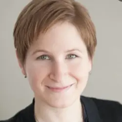 Dr Laura Perju-Dumbrava