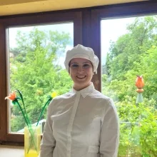 Dr. Mouna Hariz