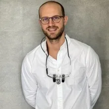 Dr. med. dent. Nicolas Naser