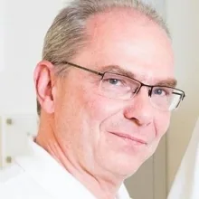 Dr. med. Reiner Albert