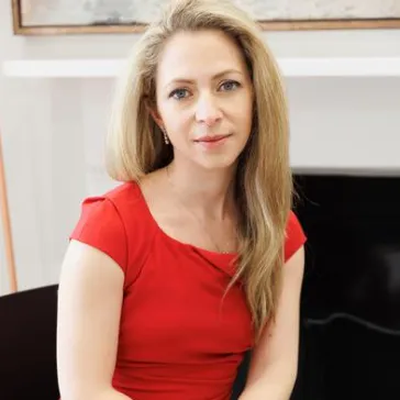 Dr Salwa Kamourieh
